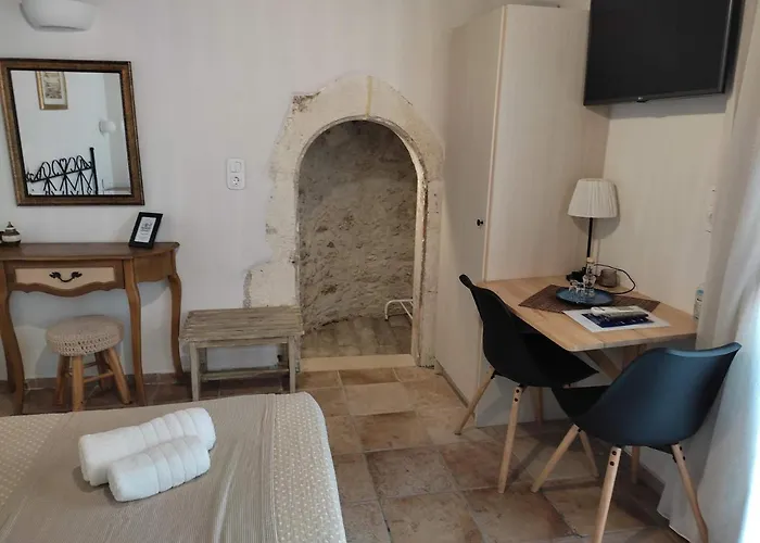 Loggia Traditional Suites